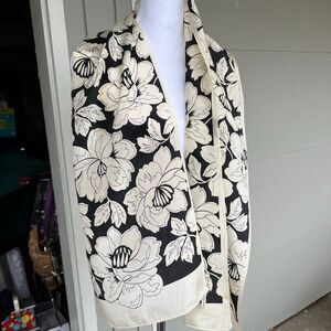 VTG Baar & Beards All Silk Floral Scarf Japan Black White 12x56